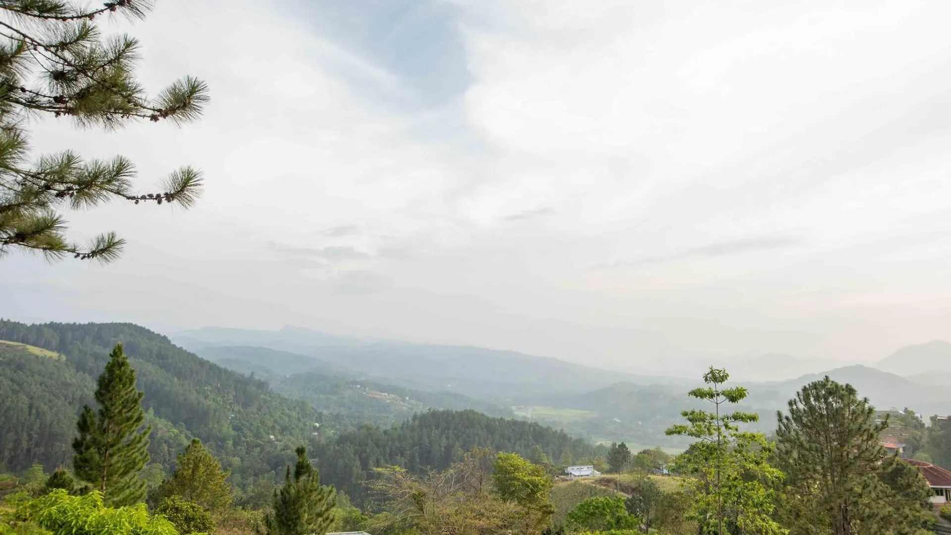 Ama Residency & Homestay Kandy Hindagala 0*,  Sri Lanka