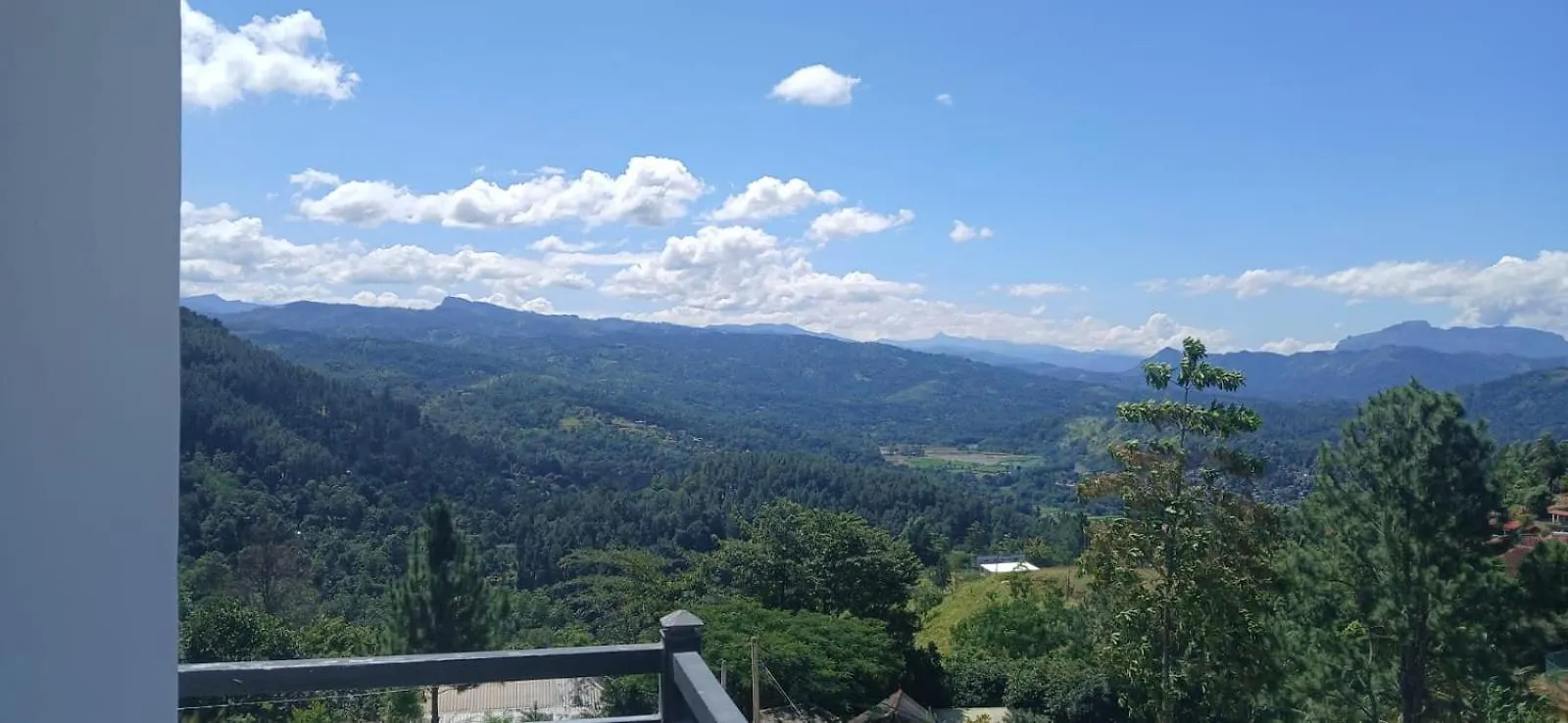Ama Residency & Homestay Kandy Hindagala 0*,